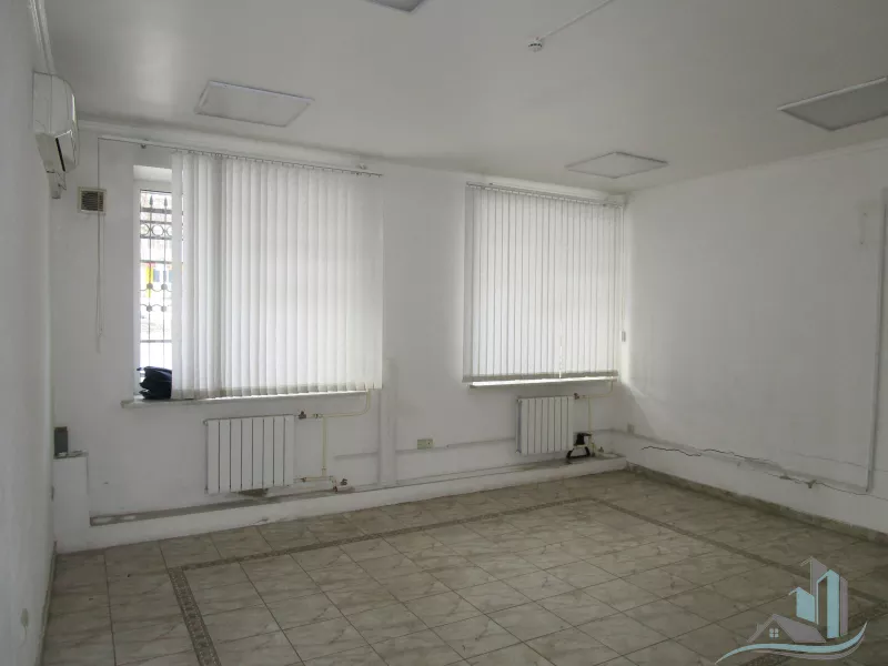 Аренда. Помещение 65 кв. м. Саратов, Большая Садовая, 98