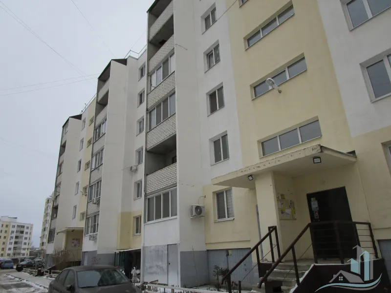 1-ком. 45 кв.м Саратов, Иволгино